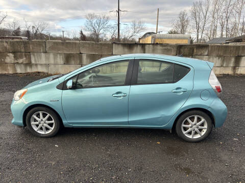 2012 Toyota Prius c Three
