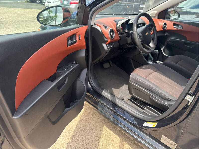 2015 Chevrolet Sonic LT Auto