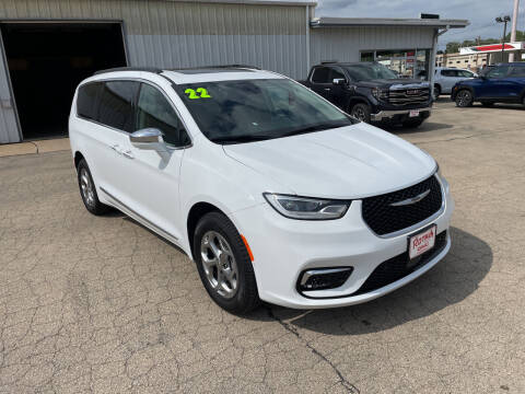 2022 Chrysler Pacifica for sale at ROTMAN MOTOR CO in Maquoketa IA