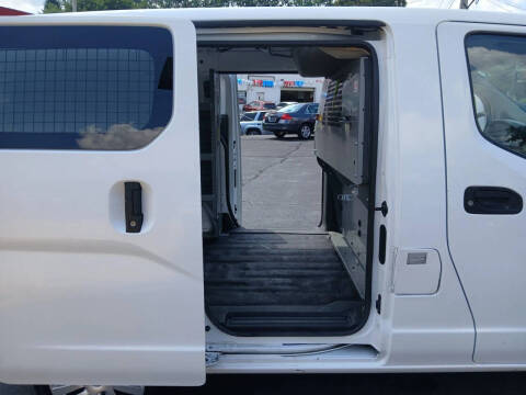 2015 Chevrolet City Express LS