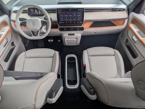 2025 Volkswagen ID. Buzz Pro S Plus