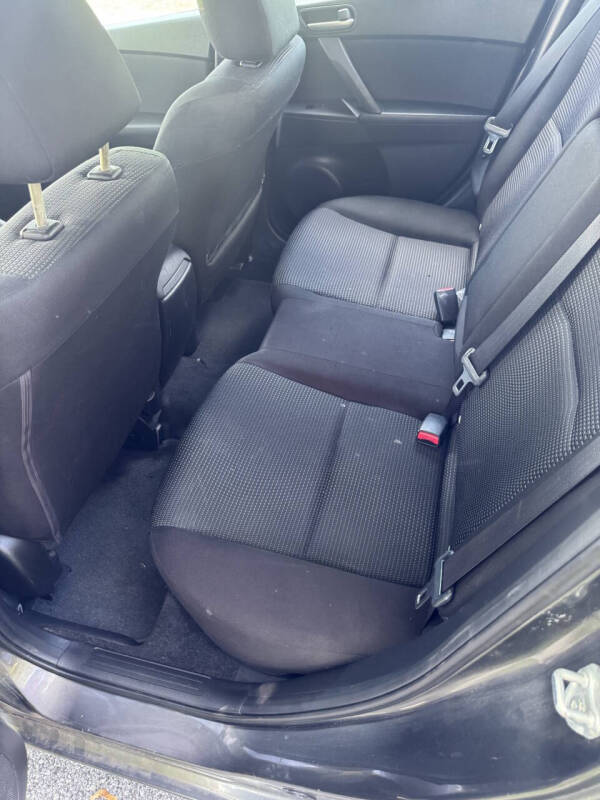 2012 Mazda MAZDA3 i Touring