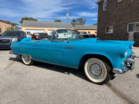 1956 Ford Thunderbird