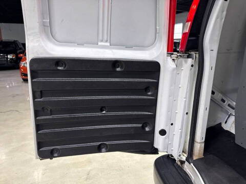 2020 Chevrolet Express 2500