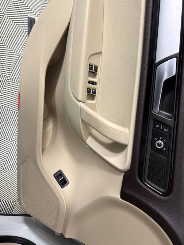 2013 Volkswagen Touareg