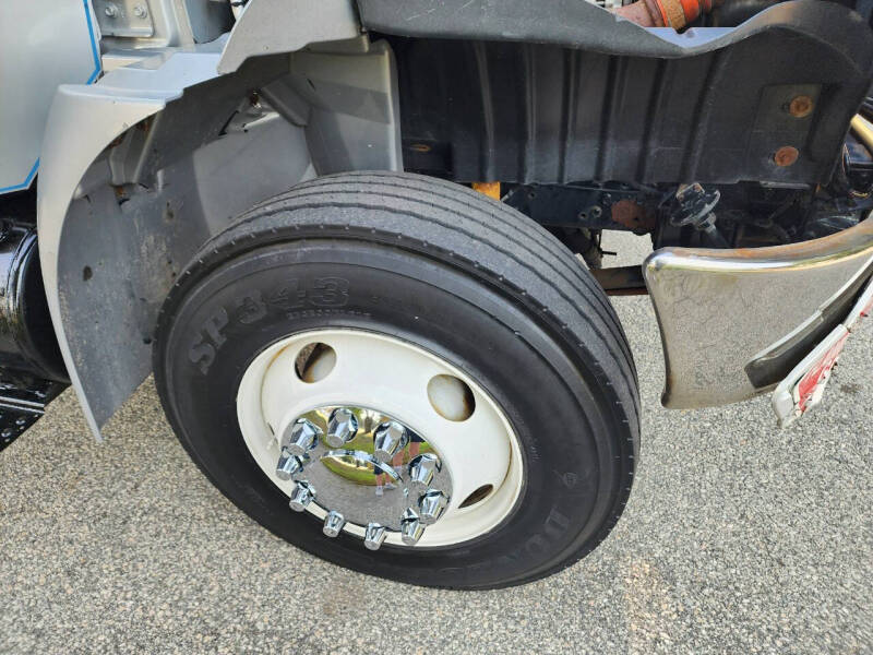 2003 International 4400