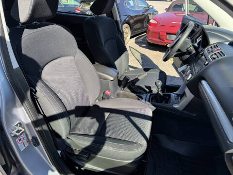 2017 Subaru Forester 2.5i