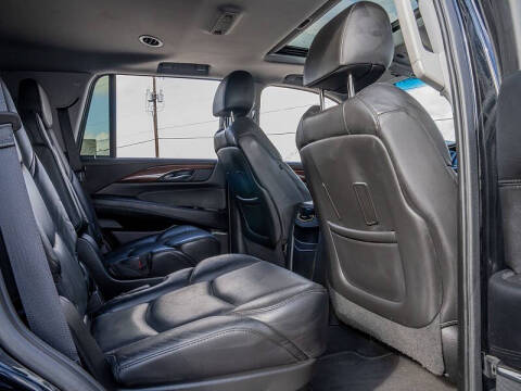 2019 Cadillac Escalade Luxury