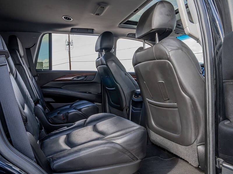 2019 Cadillac Escalade Luxury