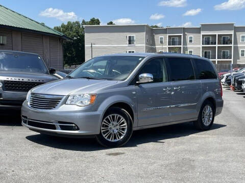 2014 Chrysler Town and Country for sale at Uniworld Auto Sales LLC. in Greensboro NC