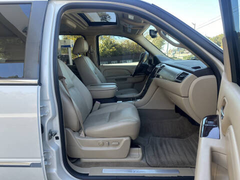 2010 Cadillac Escalade ESV Luxury