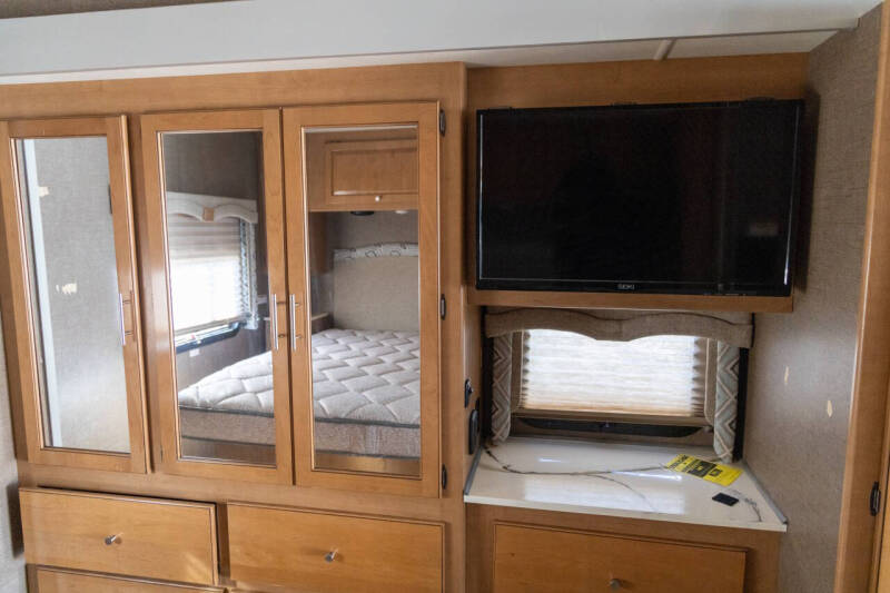 2017 Thor Motor Coach WINDSPORT 34F