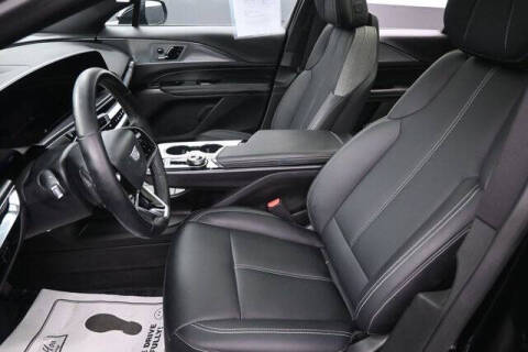 2024 Cadillac LYRIQ Tech