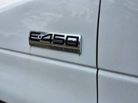 2025 Ford E-Series