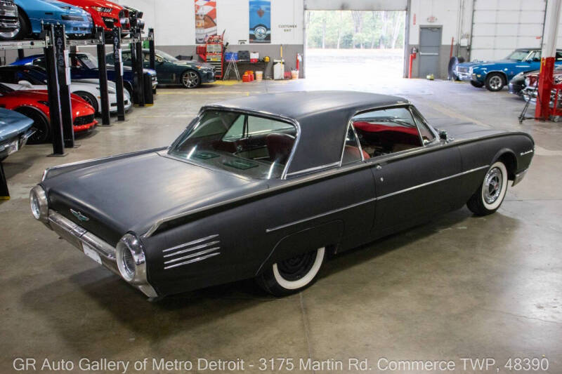 1961 Ford Thunderbird