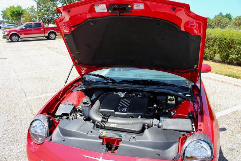 2002 Ford Thunderbird Deluxe