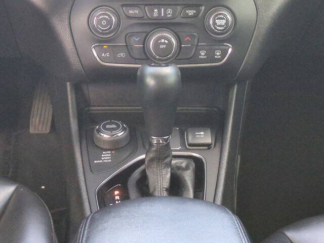 2021 Jeep Cherokee Altitude