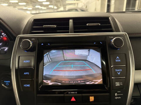 2016 Toyota Camry Hybrid SE