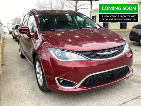 2018 Chrysler Pacifica for sale at INDY AUTO MAN in Indianapolis IN