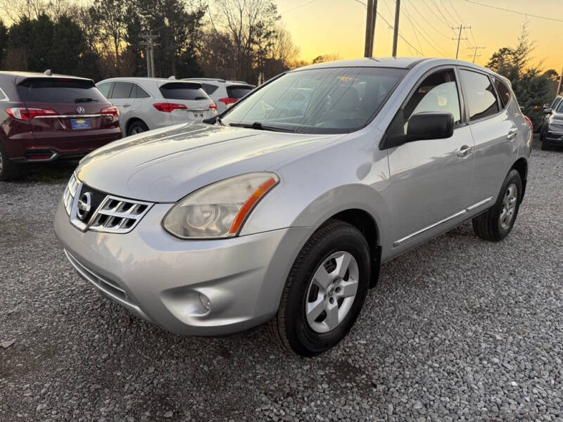 2013 Nissan Rogue S's photo