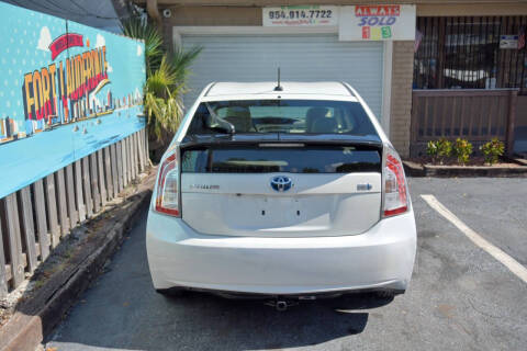 2015 Toyota Prius Three