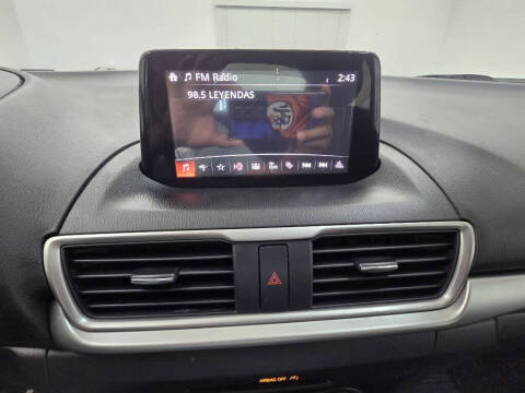 2017 Mazda MAZDA3 Sport