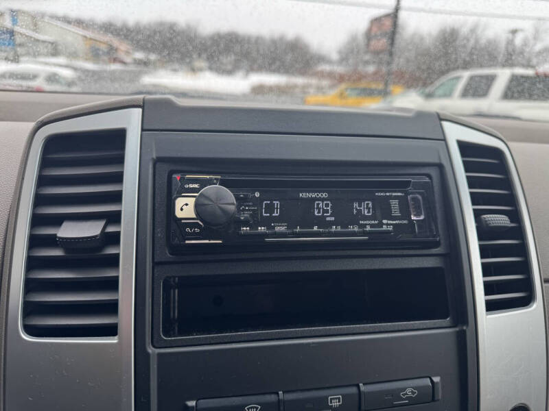 2009 Nissan Frontier SE V6