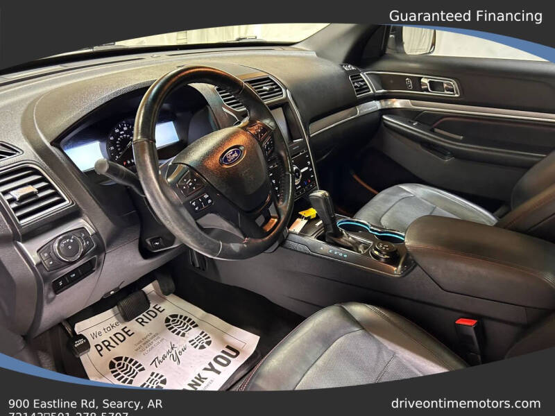 2016 Ford Explorer Sport