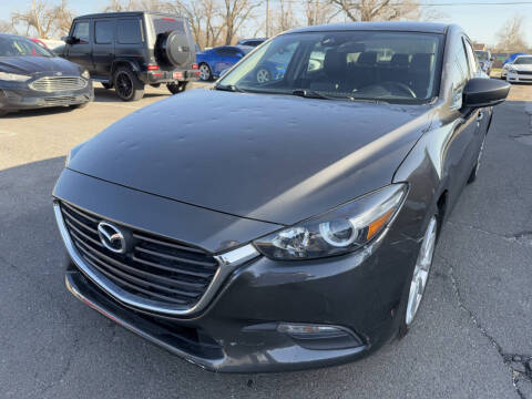 2017 Mazda MAZDA3 Touring