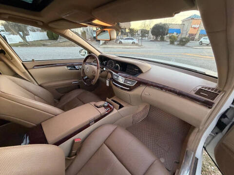 2008 Mercedes-Benz S-Class S 550 4MATIC