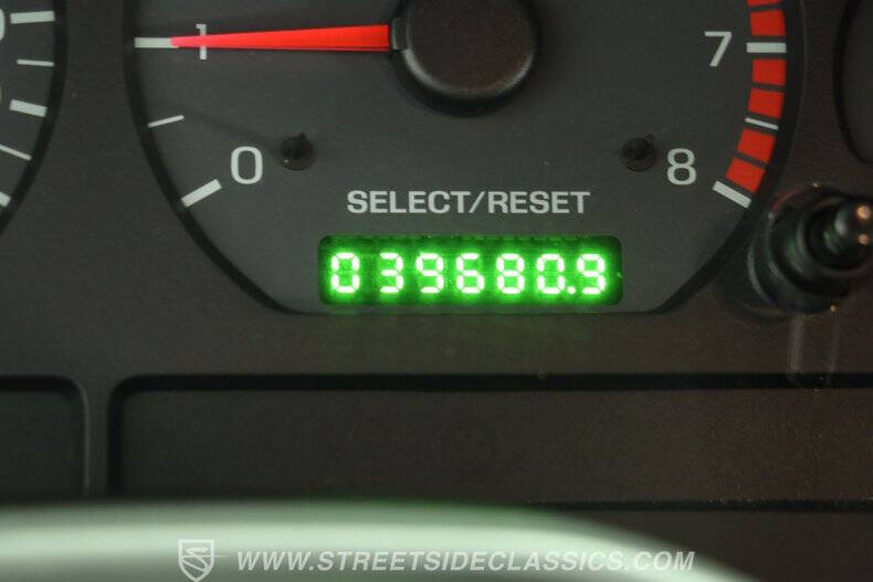 2004 Ford Mustang GT Deluxe
