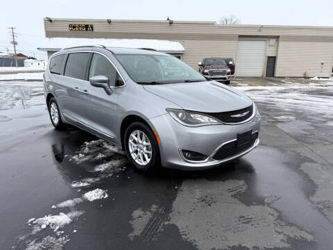 2020 Chrysler Pacifica Touring L