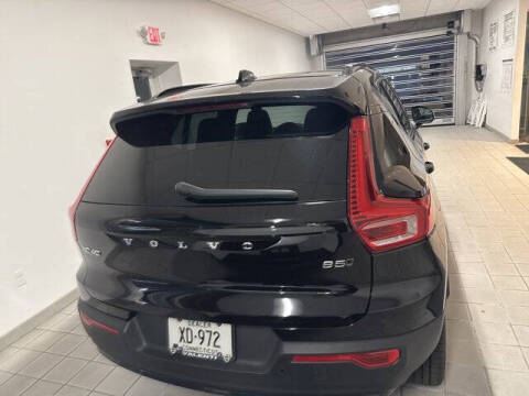 2026 Volvo XC40 B5 Plus