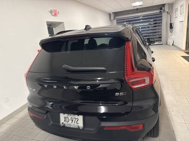 2026 Volvo XC40 B5 Plus