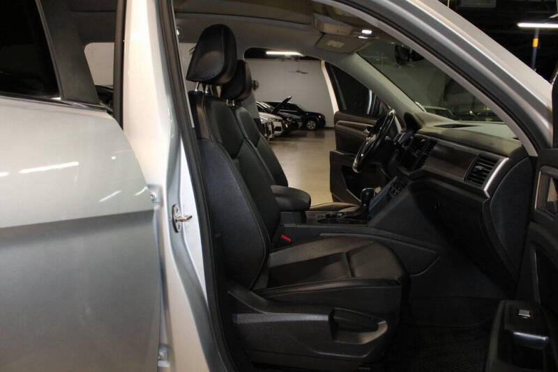 2019 Volkswagen Atlas V6 SE R-Line 4Motion