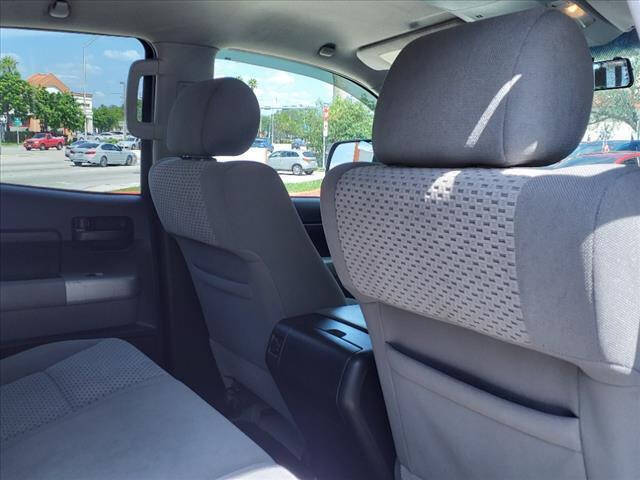 2009 TOYOTA Tundra Pickup - $13,999