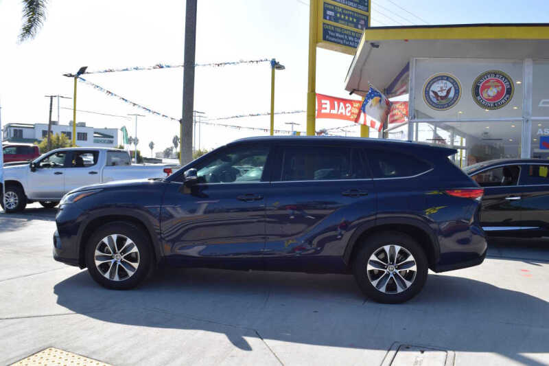 2021 Toyota Highlander XLE