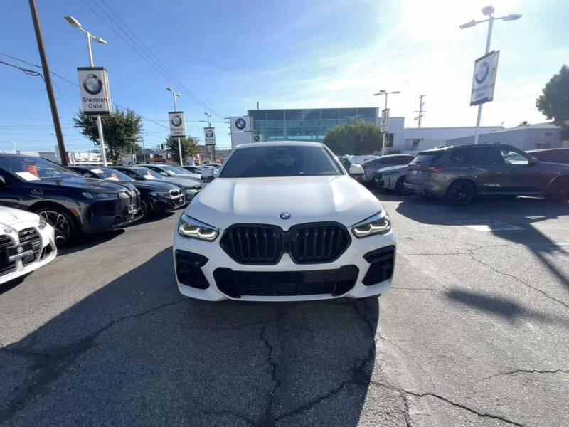 2023 BMW X6 xDrive40i