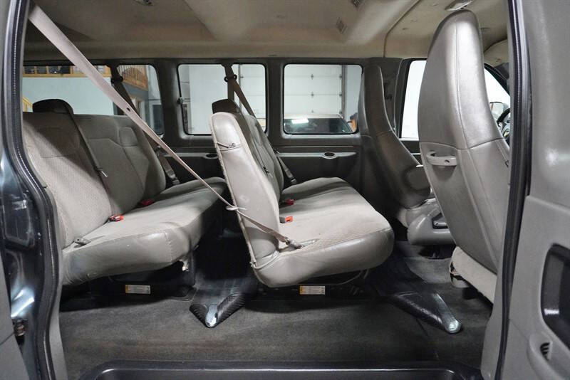 2017 Chevrolet Express LT 3500