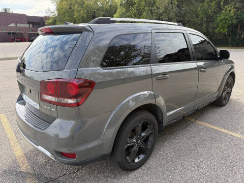 2020 Dodge Journey Crossroad