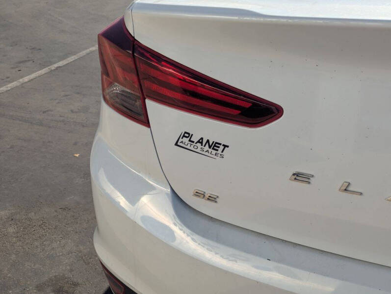 2019 Hyundai Elantra