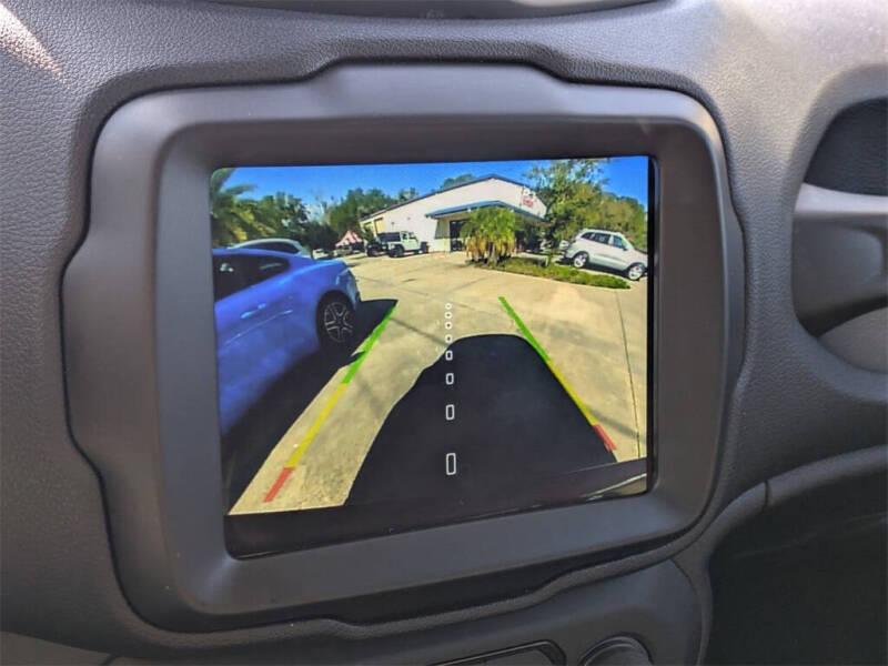 2023 Jeep Renegade Trailhawk