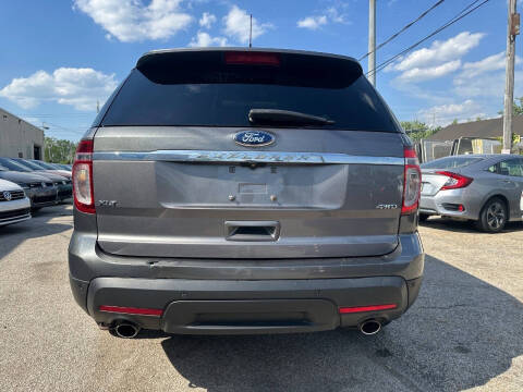 2014 Ford Explorer XLT