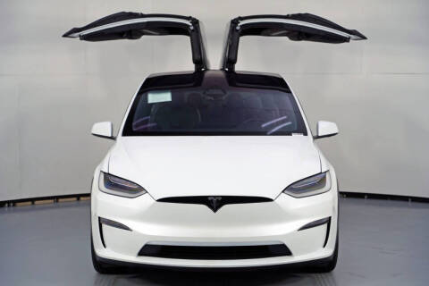2023 Tesla Model X Standard Range