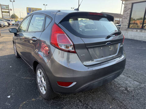 2014 Ford Fiesta SE