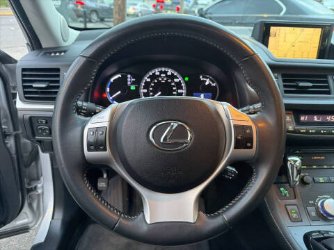 2011 Lexus CT 200h Premium