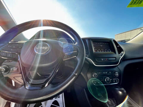 2020 Jeep Cherokee Altitude