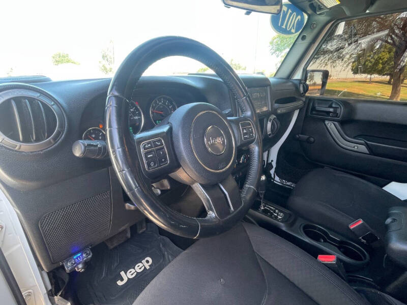 2017 Jeep Wrangler Willys Wheeler
