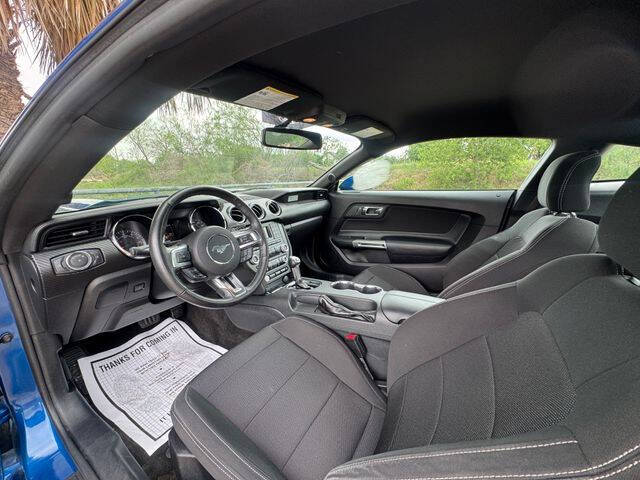 2017 Ford Mustang V6