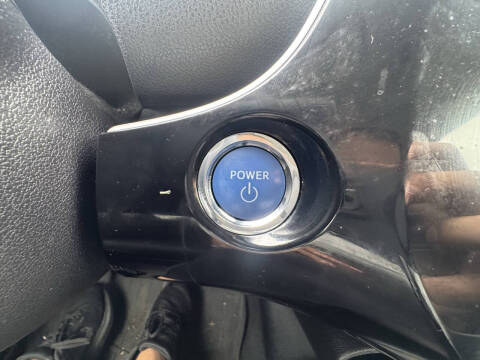 2019 Toyota Prius LE AWD-e